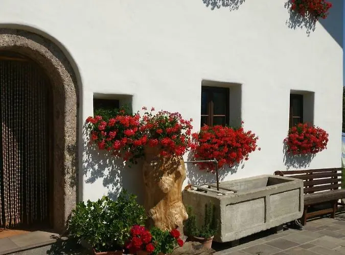 Haus Falkner Mutters