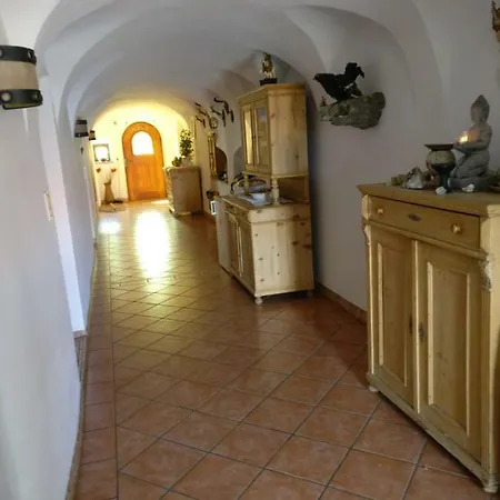 Haus Falkner Mutters